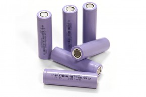 Аккумулятор CMICR 18650 F8M7 2600mA 3,6V 15-25 mОм 6 шт - фотография Аккумулятор CMICR 18650 F8M7 2600mA 3,6V 15-25 mОм 6 шт в Екатеринбурге - avtopogruzchiki.com