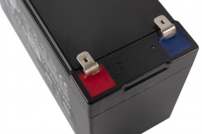 Аккумулятор RuTrike 6-F-7,5 (12V7,5A/H C20) в Екатеринбурге - avtopogruzchiki.com