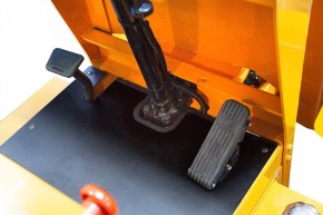 Электрический погрузчик RTA БРАВО 4x4 в Екатеринбурге - avtopogruzchiki.com