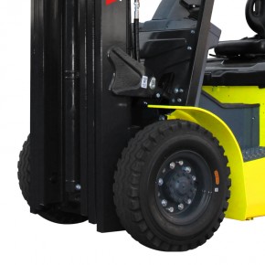 Электрический погрузчик YETT CPD25-A3LIH4-M-ZSM600-3W в Екатеринбурге - avtopogruzchiki.com