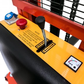 Электрический штабелер PROLIFT SPN 1020 в Екатеринбурге - avtopogruzchiki.com