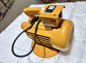 Электропривод глубинного вибратора для бетона 1,5 кВт TOR ZN50-C в Екатеринбурге - avtopogruzchiki.com