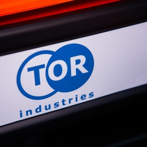 Генератор бензиновый инверторный 7,0 кВт 220В 25 л с электростартером TOR KM7000i в Екатеринбурге - avtopogruzchiki.com