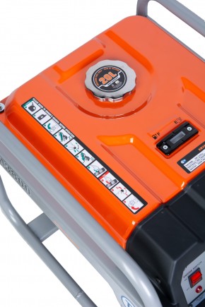 Генератор бензиновый TOR KM3800H 2,5 кВт 220В 16 л с ручным запуском в Екатеринбурге - avtopogruzchiki.com