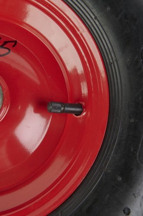 Колесо пневматическое резиновое 380 мм PR 3000-20 в Екатеринбурге - avtopogruzchiki.com