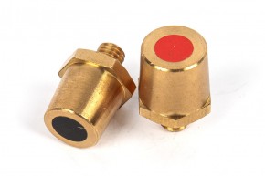 Комплект борнов М6 - фотография Комплект борнов М6 в Екатеринбурге - avtopogruzchiki.com