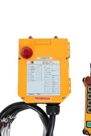 Комплект радиоуправления TOR F24-8D (380В, 8 кнопок, двухскоростной) в Екатеринбурге - avtopogruzchiki.com