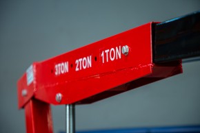 Кран гидравлический TOR TL1001-3 3 т 0–2350 мм складной в Екатеринбурге - avtopogruzchiki.com