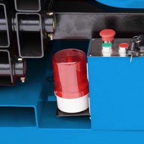 Подъемник самоходный электрический ножничный ведомый SKYER SPF0905 в Екатеринбурге - avtopogruzchiki.com