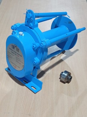Редуктор подъема с барабаном для лебедок KCD 300 кг 70 м 220V в Екатеринбурге - avtopogruzchiki.com