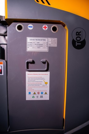 Ричтрак электрический с кабиной XILIN 2,0 т 11,1 м CQD20-D с камерой, быстрым подъемом и весами в Екатеринбурге - avtopogruzchiki.com