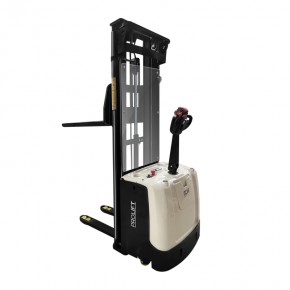 Самоходный электроштабелер PROLIFT M2 SDR 1645 в Екатеринбурге - avtopogruzchiki.com