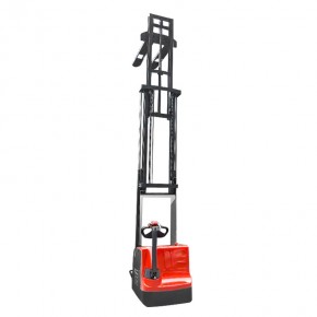 Самоходный штабелер PROLIFT SDR 1545S в Екатеринбурге - avtopogruzchiki.com