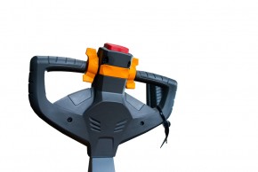 Штабелер самоходный 1,5 т 2,5 м XILIN CDD15K-EN  24/105 В/Ач с раздвижными вилами (с платформой) в Екатеринбурге - avtopogruzchiki.com