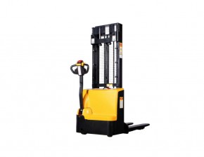 Штабелер самоходный 1,5 т 3,6 м TOR WS15H-3600SC PRO Li-ion 24/100 В/Ач контр. скорости подъема в Екатеринбурге - avtopogruzchiki.com