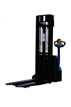 Штабелер самоходный 1,5 т 4,0 м TOR WS15H-4000SC PRO 24/105 В/Ач контр. скорости подъема в Екатеринбурге - avtopogruzchiki.com