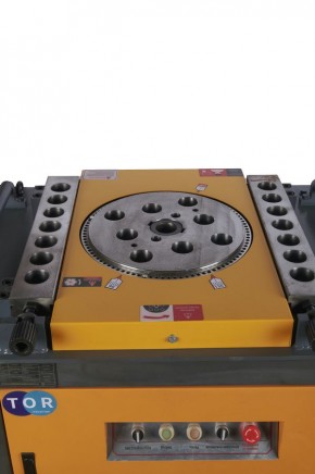 Станок для гибки арматуры TOR GW50A 50/42мм 4кВт с доводчиком (Z) в Екатеринбурге - avtopogruzchiki.com