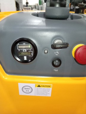 Тележка электрическая 2000 кг 1150 мм XILIN CBD20W 24/105 В/Ач в Екатеринбурге - avtopogruzchiki.com