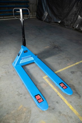 Тележка гидравлическая широковильная 2500 кг 1220х685 мм полиуретановые колеса TOR RHP в Екатеринбурге - avtopogruzchiki.com