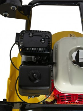 Виброплита 95 кг, 20кН (Honda) без бака TOR C-100 в Екатеринбурге - avtopogruzchiki.com