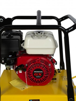 Виброплита 95 кг, 20кН (Honda) без бака TOR C-100 в Екатеринбурге - avtopogruzchiki.com