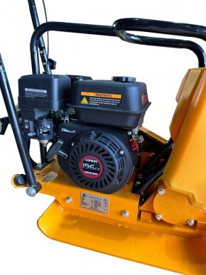 Виброплита TOR C-60(X) 67кг, 15кН (Loncin) бак, колесный комплект в Екатеринбурге - avtopogruzchiki.com