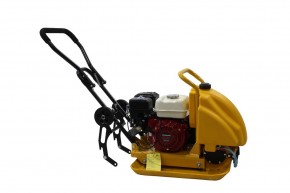 Виброплита TOR T-90 95 кг, 20кН Honda бак, коврик, колесный комплект в Екатеринбурге - avtopogruzchiki.com