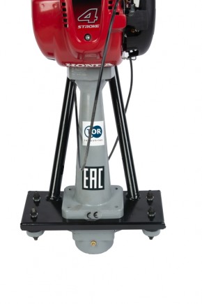 Виброрейка для бетона TOR SF-1 без лезвия (Honda) в Екатеринбурге - avtopogruzchiki.com