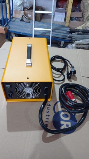 Зарядное устройство для штабелёров CDDK15-III 24V/40A (Charger) в Екатеринбурге - avtopogruzchiki.com