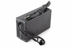 Зарядное устройство для свинцовых тяговых аккумуляторов 24V6AН XLR в Екатеринбурге - avtopogruzchiki.com