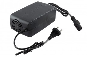 Зарядное устройство для свинцовых тяговых аккумуляторов 48V52A/H (5,8A) в Екатеринбурге - avtopogruzchiki.com