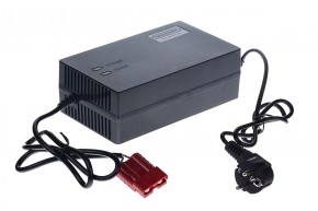 Зарядное устройство Gelbert для свинцовых аккумуляторов 24V60A/H (6A) Anderson - фотография Зарядное устройство Gelbert для свинцовых аккумуляторов 24V60A/H (6A) Anderson в Екатеринбурге - avtopogruzchiki.com