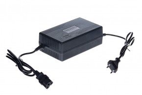 Зарядное устройство Gelbert для свинцовых аккумуляторов 60V20A/H (3.0A) в Екатеринбурге - avtopogruzchiki.com