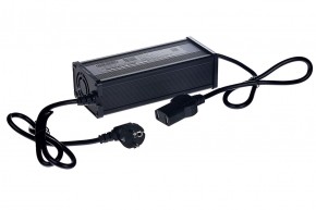 Зарядное устройство Gelbert для свинцовых аккумуляторов 60V80A/Н (12A) в Екатеринбурге - avtopogruzchiki.com