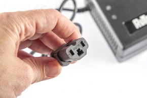 Зарядное устройство интеллектуальное для Li литиевых аккумуляторов 60V20A/H (3A) в Екатеринбурге - avtopogruzchiki.com