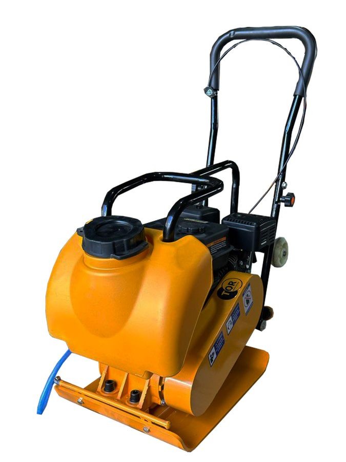 Виброплита TOR C-60(X) 67кг, 15кН (Loncin) бак, колесный комплект фотография Виброплита TOR C-60(X) 67кг, 15кН (Loncin) бак, колесный комплект - фото