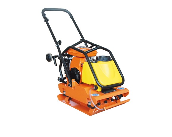 Виброплита TOR C-95T(R) 109 кг, 18кН (Loncin) бак, колесный комплект уценка фотография Виброплита TOR C-95T(R) 109 кг, 18кН (Loncin) бак, колесный комплект уценка - фото