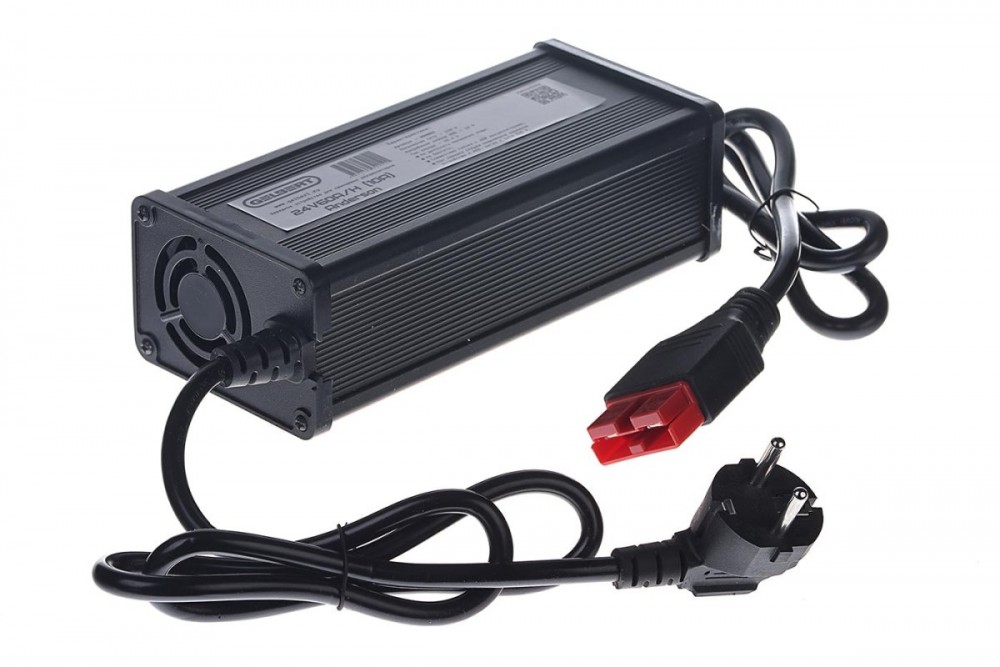 Зарядное устройство Gelbert для свинцовых аккумуляторов 24V60A/H (10A) Anderson фотография Зарядное устройство Gelbert для свинцовых аккумуляторов 24V60A/H (10A) Anderson - фото